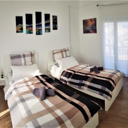 Seaview Deluxe Apartments Солун Екстериор снимка