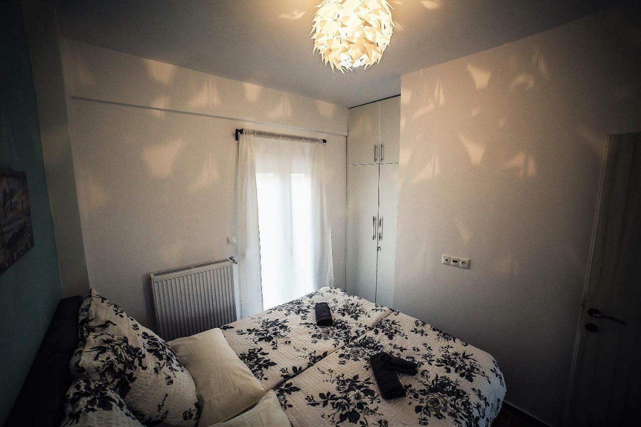 Seaview Deluxe Apartments Солун Екстериор снимка