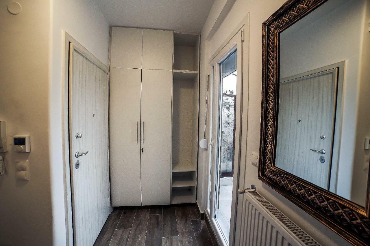 Seaview Deluxe Apartments Солун Екстериор снимка